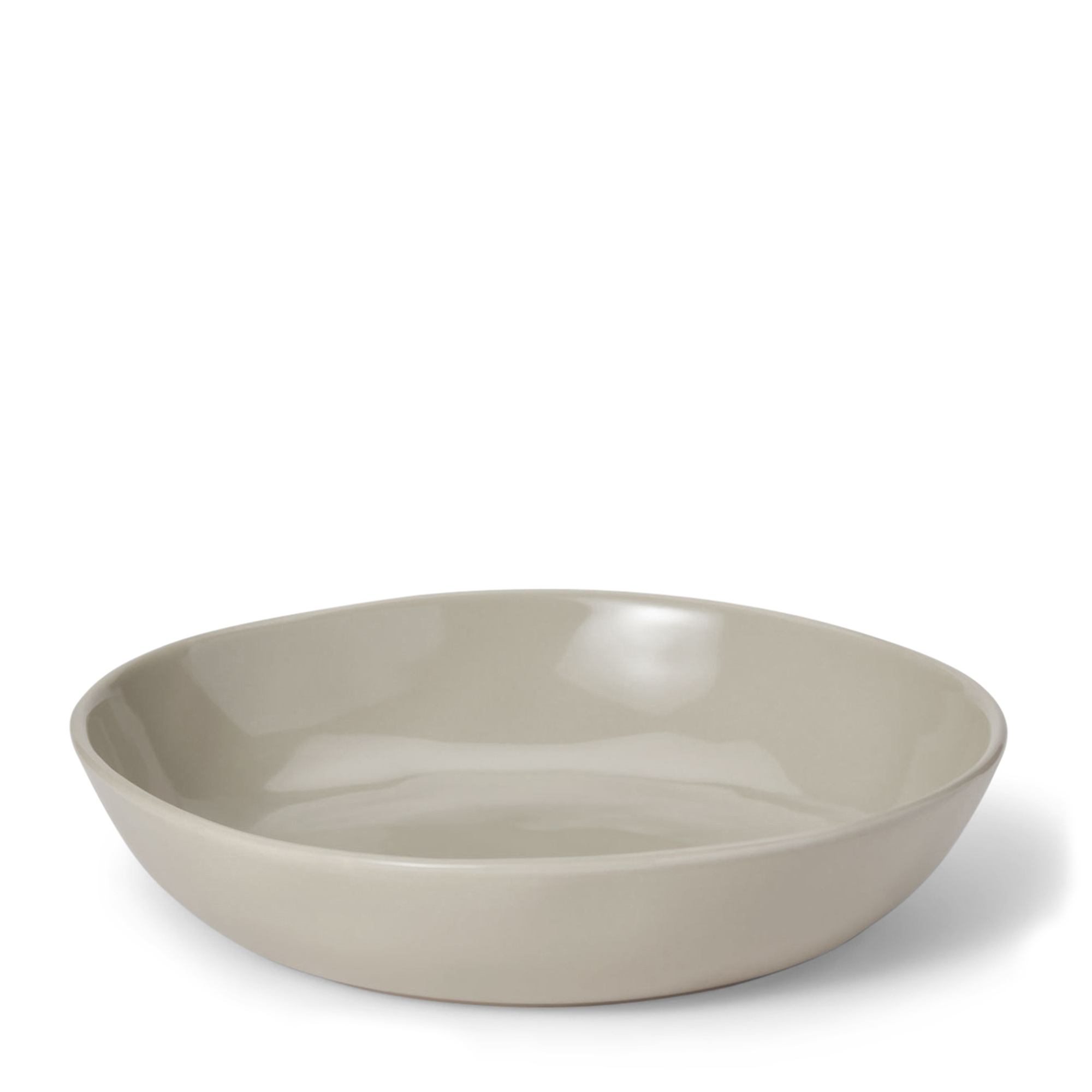 Sand pasta bowl made of stoneware with a satin exterior finish and a glossy interior. All-purpose bowl ideal for one-plate meals, reducing the need for multiple dishes. Adds vibrant color and style to your table, countertop, and kitchen cabinet.